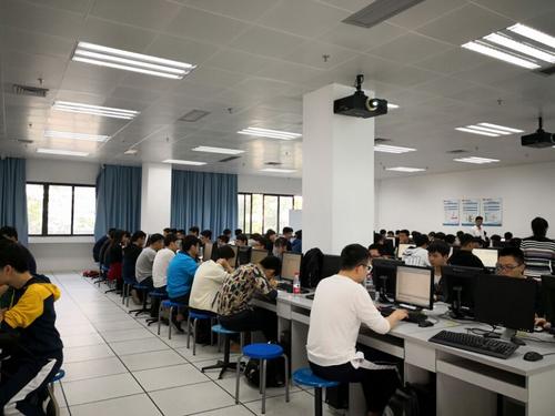 深圳大学 深圳大学